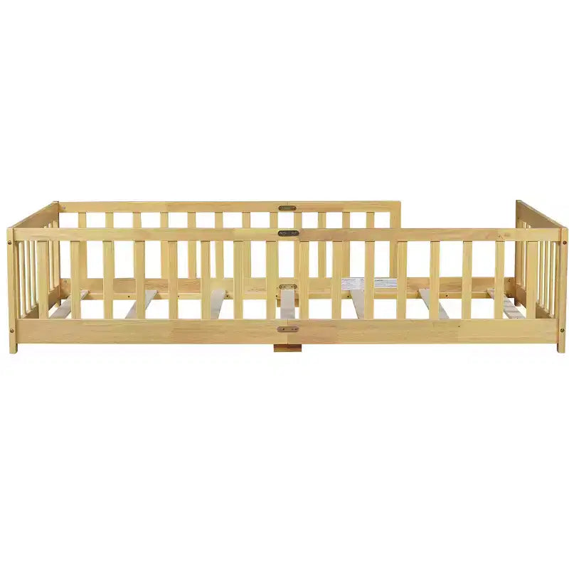 Lit au sol jumeau Bellemave avec clôture, cadre de lit Montessori en bois d'hévéa massif pour enfants, design discret avec lattes, finition naturelle